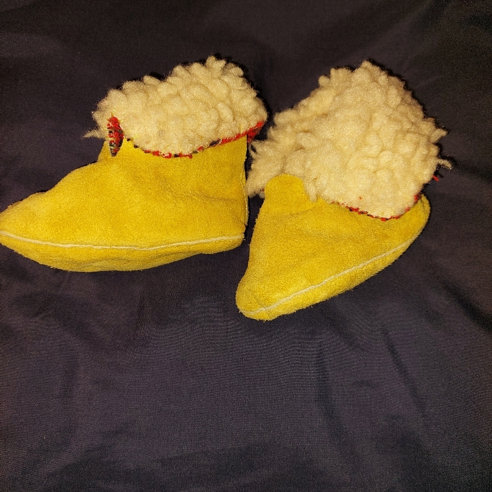Baby Booties Genuine Raw Leather Warm Removable Inserts 0-3 Months Slippers